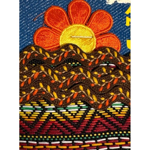 Wrights Jeanius Embelishment Set Jeans Clothing Purses Sew Glue Fuse Trim Floral - Picture 2 of 8